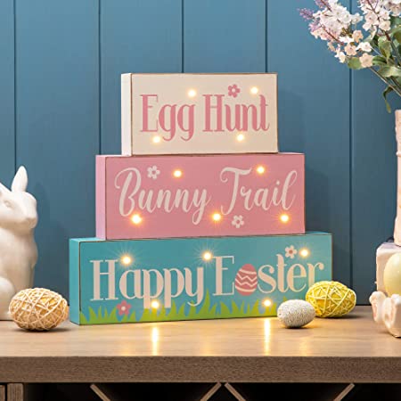 Happy Easter Bunny Holiday Decorations Signs.
